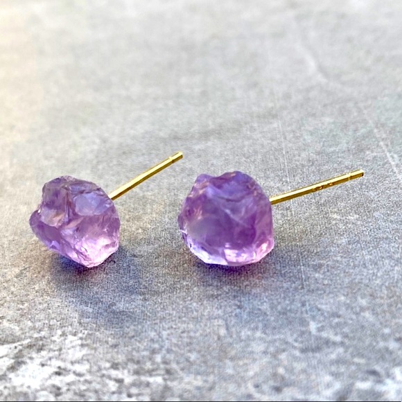 Estrella & Luna Jewelry - 🆕 New Raw Light Amethyst Gemstone Earrings